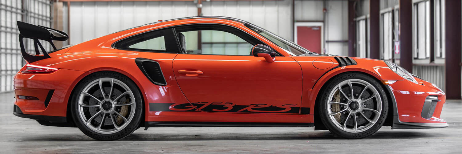 Porsche Body Shop Service Dubai