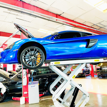 McLaren Body Repair Service in Abu Dhabi