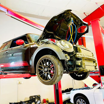 Mini Cooper Body Shop Service in Abu Dhabi