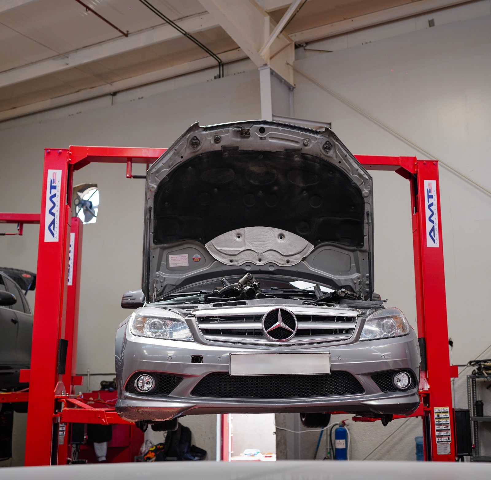 Spark Plug Replacement Service in Abu Dhabi