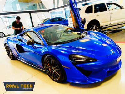 Mclaren-Paint-Service-Abu-Dhabi