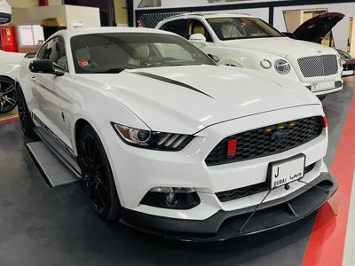 Mustang-Detailing-Service