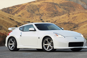 nissan-370z-gallery-image-2
