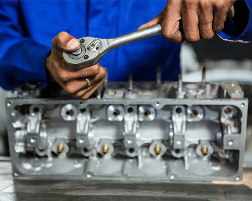 Engine Repair and Rebuild Service Dubai