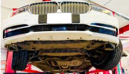 BMW 730 Rear Bumper Inspection in Dubai
