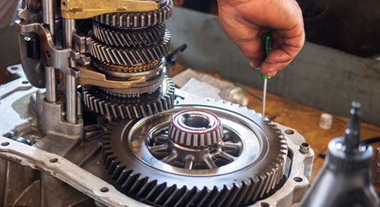 Automatic-Gearbox-Repair-&-Rebuild-Service-in-Dubai