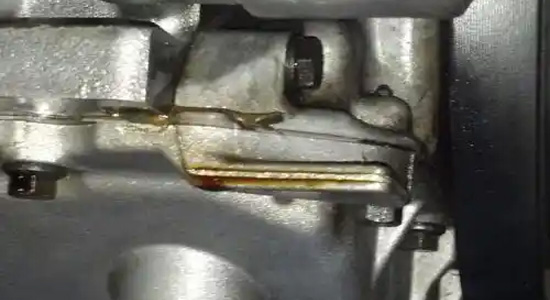 Engine-Oil-Coolant-Leakage-Repair Engine-Oil-Coolant-Leakage-Repair