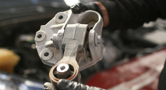 Gearbox-Mount-Replacement-Dubai