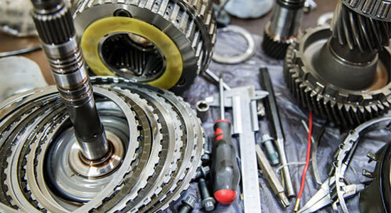 Manual-Gearbox-Repair-&-Rebuild-in-Dubai